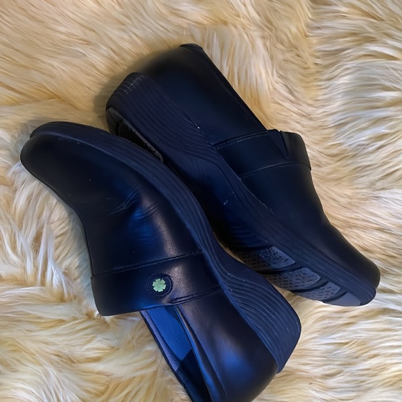 DANSKO WORK WONDERS  Matte  black slip on clogs - Picture 3 of 6